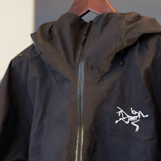 Arc'teryx Weatherproof Shell Jacket - Mens XL (Black)